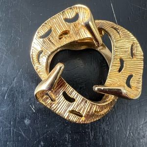 ONE PRE-OWNED 1-1/2” GOLDTONE NECKLACE ENHANCER CTM2